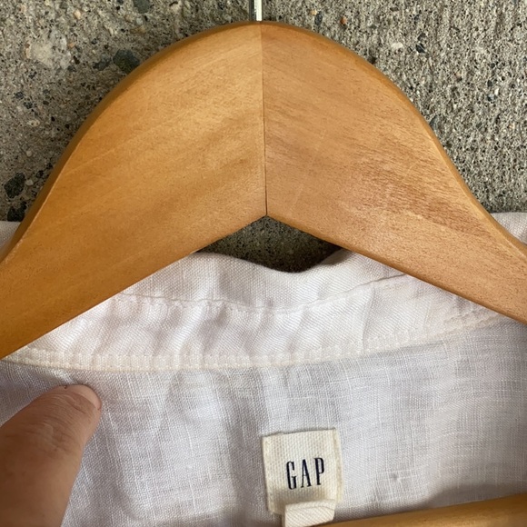 Gap Linen Long Sleeve Top - Picture 12 of 12